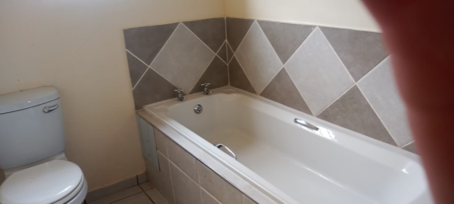 To Let 2 Bedroom Property for Rent in Quaggafontein Free State